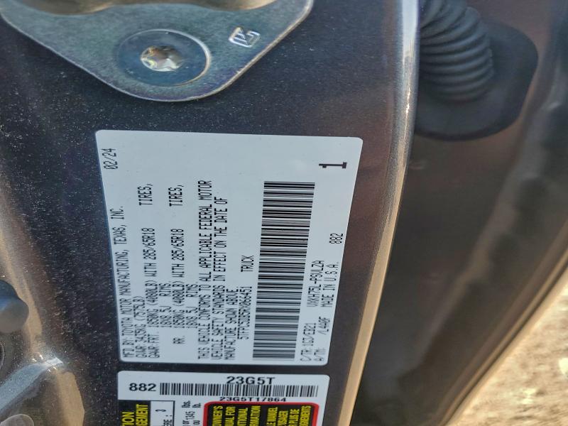 Фото 12 - TOYOTA TUNDRA