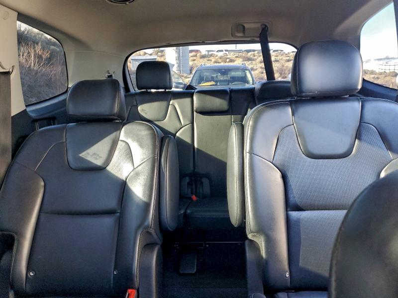 Фото 10 - KIA TELLURIDE