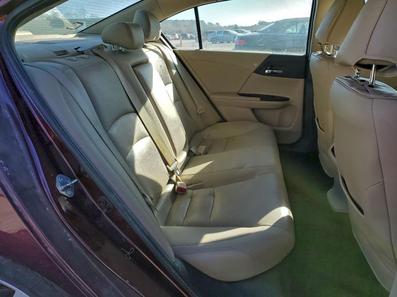 Фото 10 - HONDA ACCORD