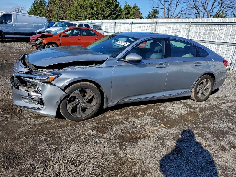 Фото 1 - HONDA ACCORD