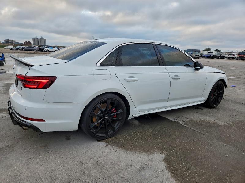 Фото 3 - AUDI S4/RS4