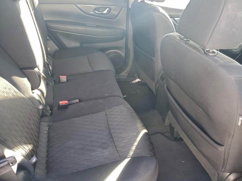 Фото 11 - NISSAN ROGUE