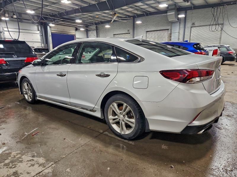 Фото 2 - HYUNDAI SONATA