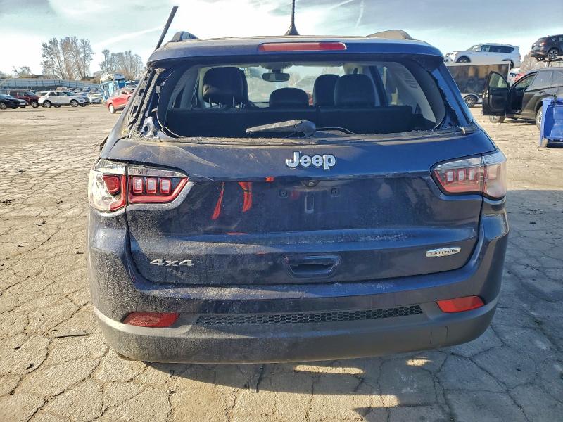 Фото 6 - JEEP COMPASS
