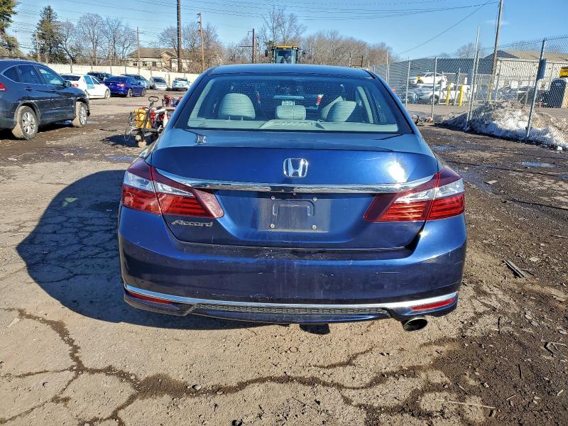 Фото 6 - HONDA ACCORD