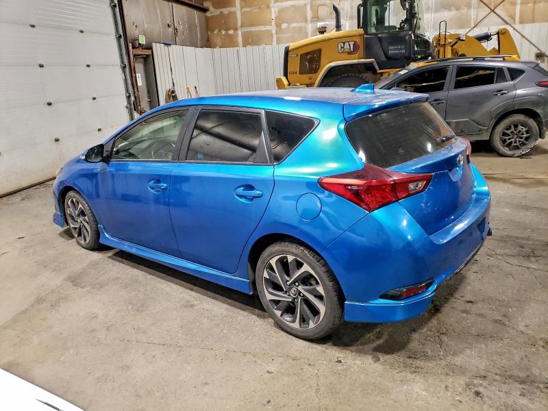 Фото 2 - TOYOTA COROLLA