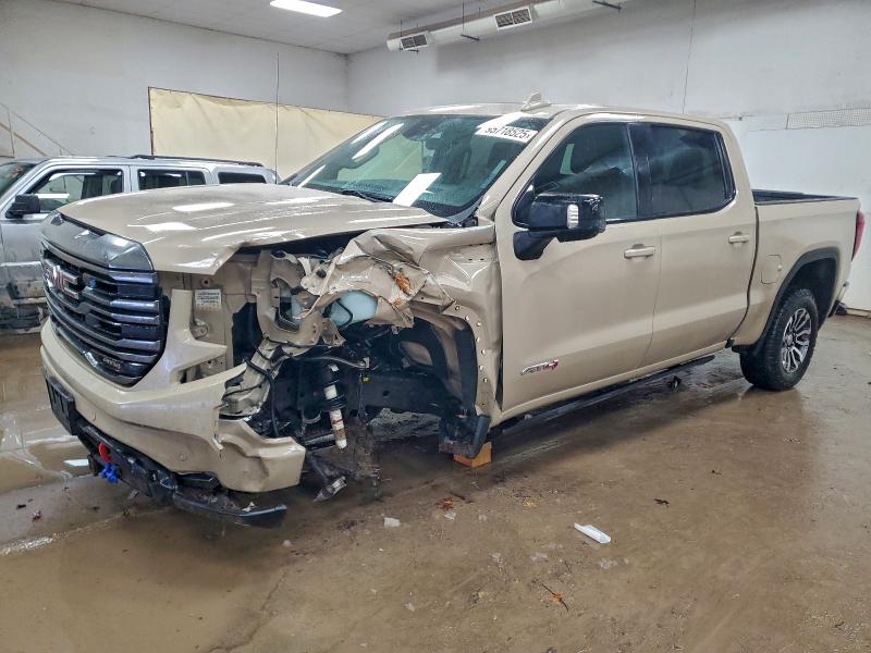 Фото 1 - GMC SIERRA