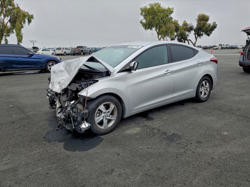 Фото 1 - HYUNDAI ELANTRA