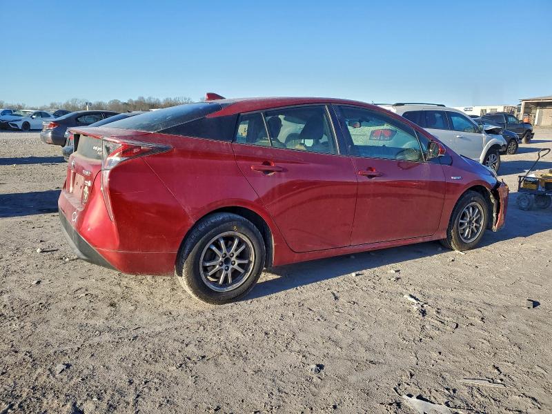 Фото 3 - TOYOTA PRIUS