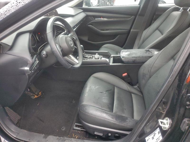 Фото 7 - MAZDA 3