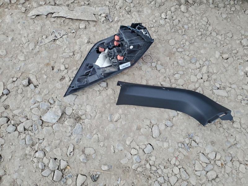 Фото 13 - TOYOTA RAV4