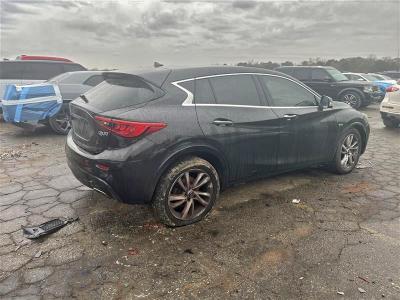 Фото 3 - INFINITI QX30