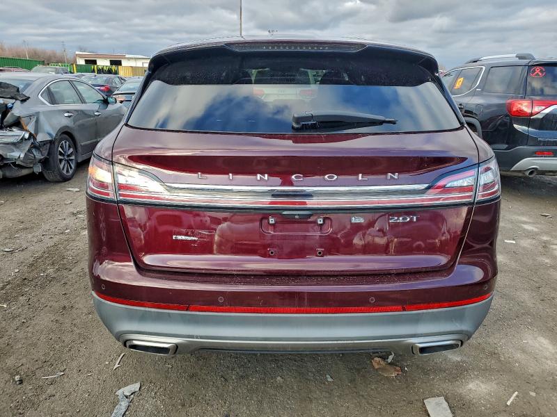 Фото 6 - LINCOLN NAUTILUS