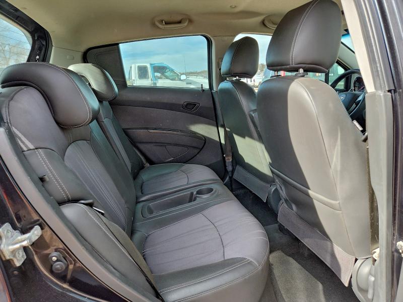 Фото 10 - CHEVROLET SPARK