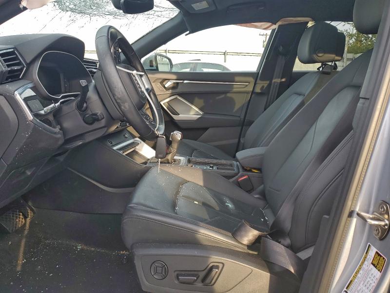 Фото 7 - AUDI Q3