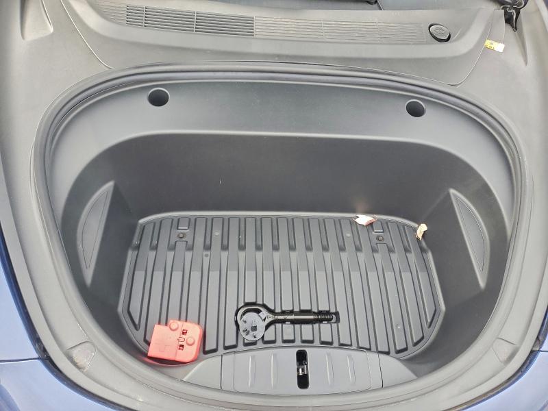 Фото 11 - TESLA MODEL 3