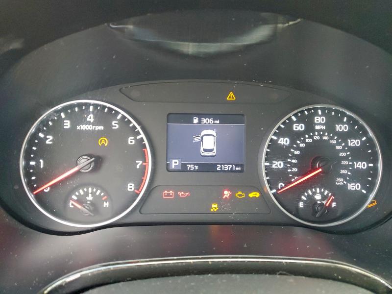 Фото 9 - KIA SELTOS