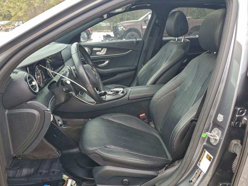 Фото 7 - MERCEDES-BENZ E-CLASS