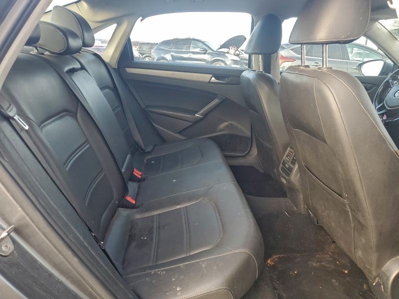 Фото 10 - VOLKSWAGEN PASSAT