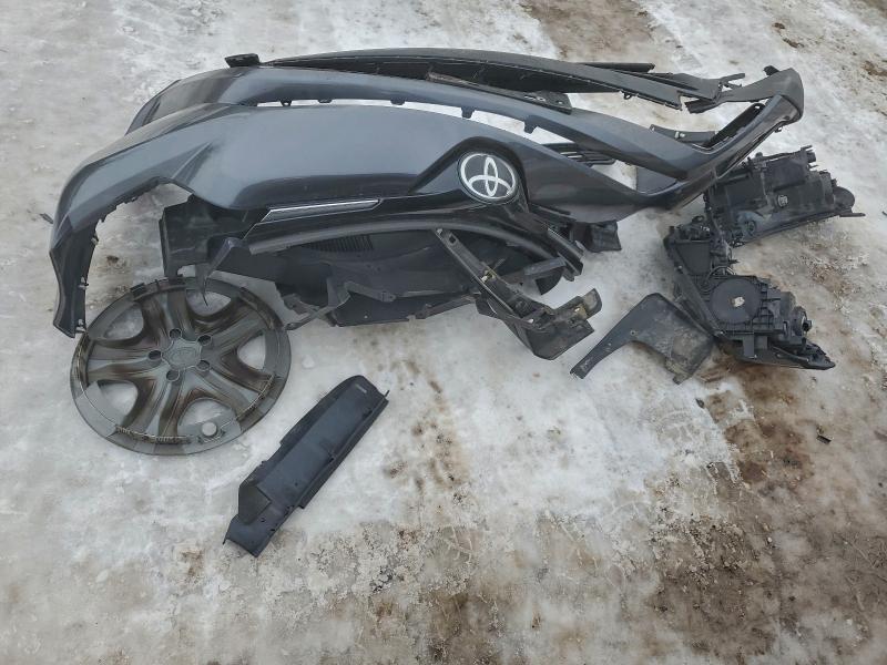 Фото 12 - TOYOTA RAV4