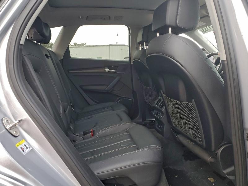 Фото 11 - AUDI Q5