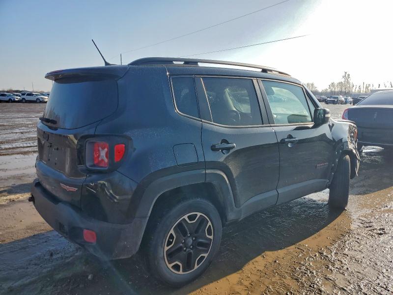 Фото 3 - JEEP RENEGADE