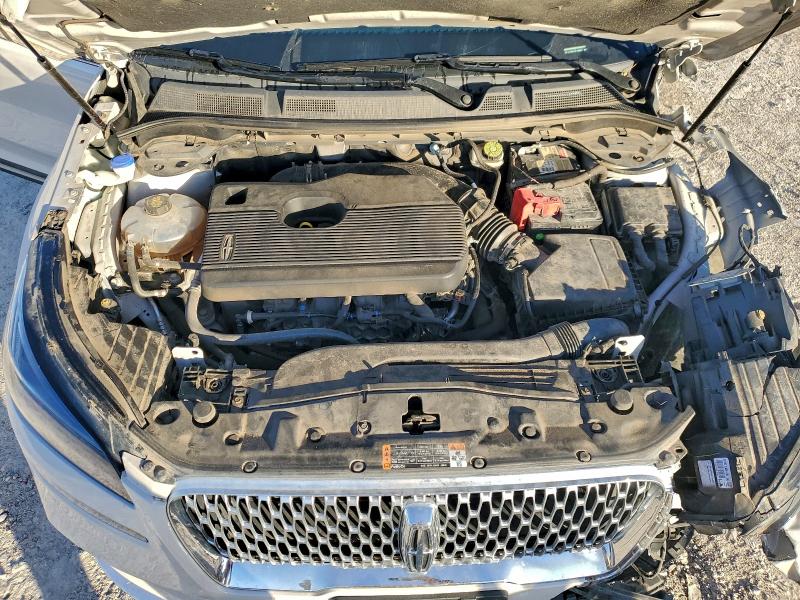 Фото 12 - LINCOLN CORSAIR