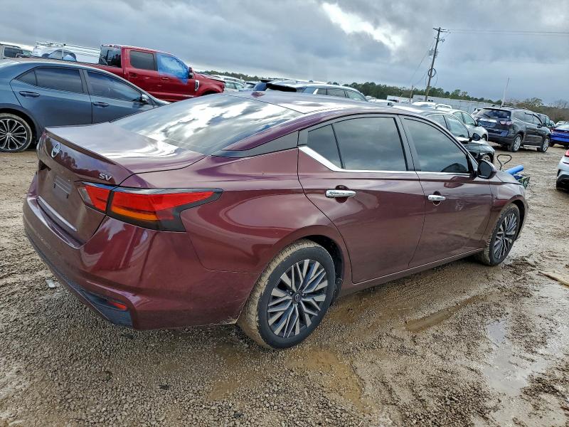 Фото 3 - NISSAN ALTIMA