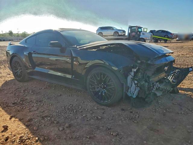 Фото 4 - FORD MUSTANG