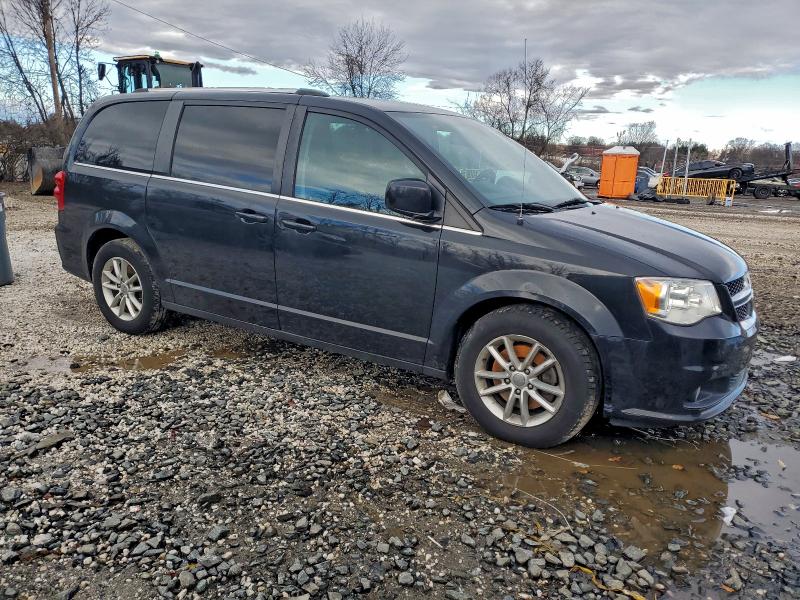 Фото 4 - DODGE CARAVAN