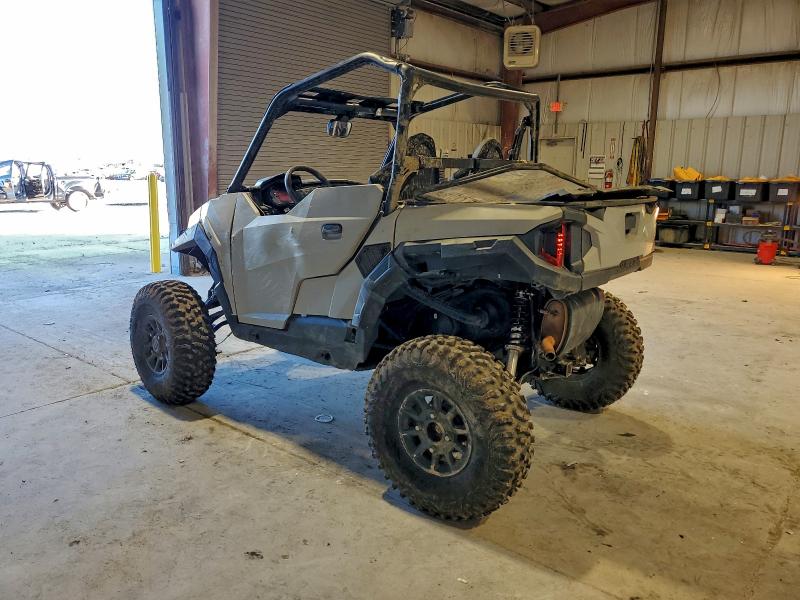 POLARIS SIDEBYSIDE 2024