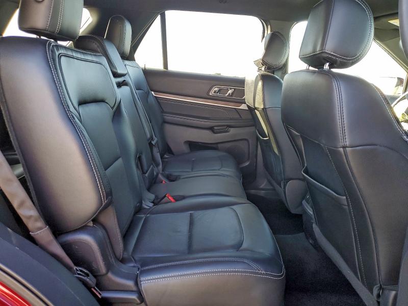 Фото 11 - FORD EXPLORER