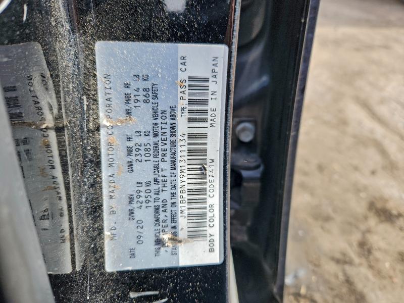 Фото 12 - MAZDA 3