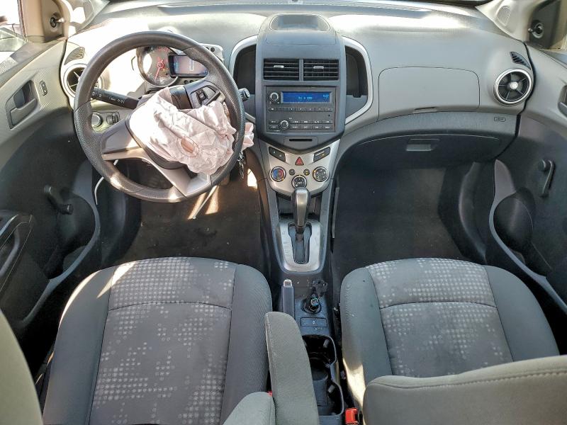 Фото 8 - CHEVROLET SONIC