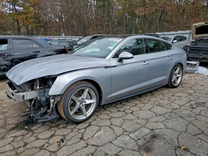 Фото 1 - AUDI A5