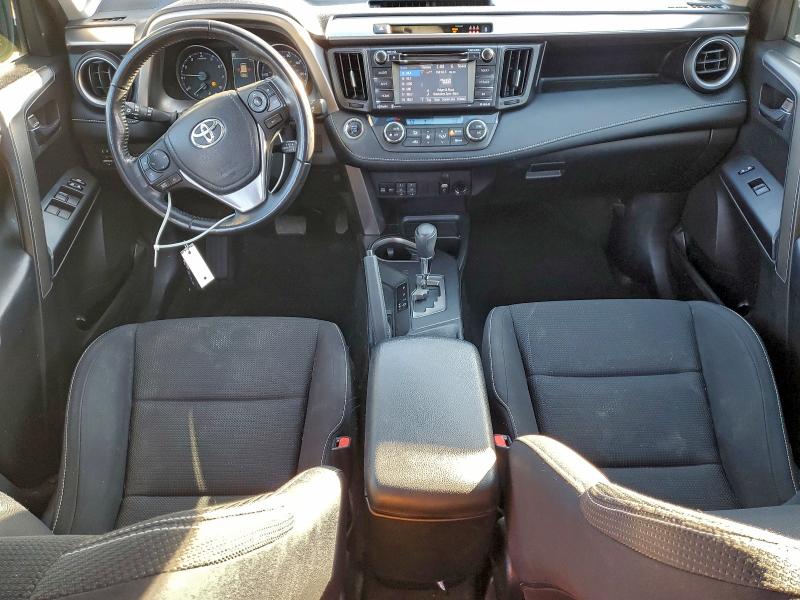 Фото 8 - TOYOTA RAV4