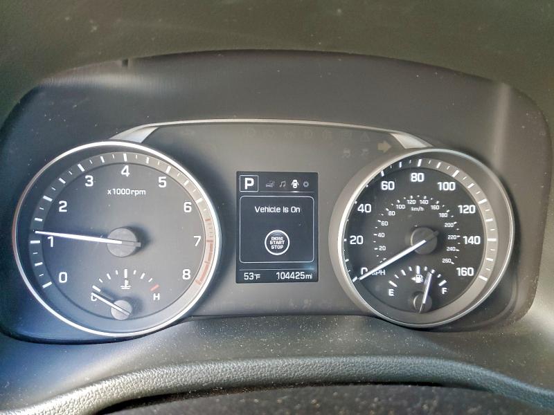 Фото 9 - HYUNDAI ELANTRA