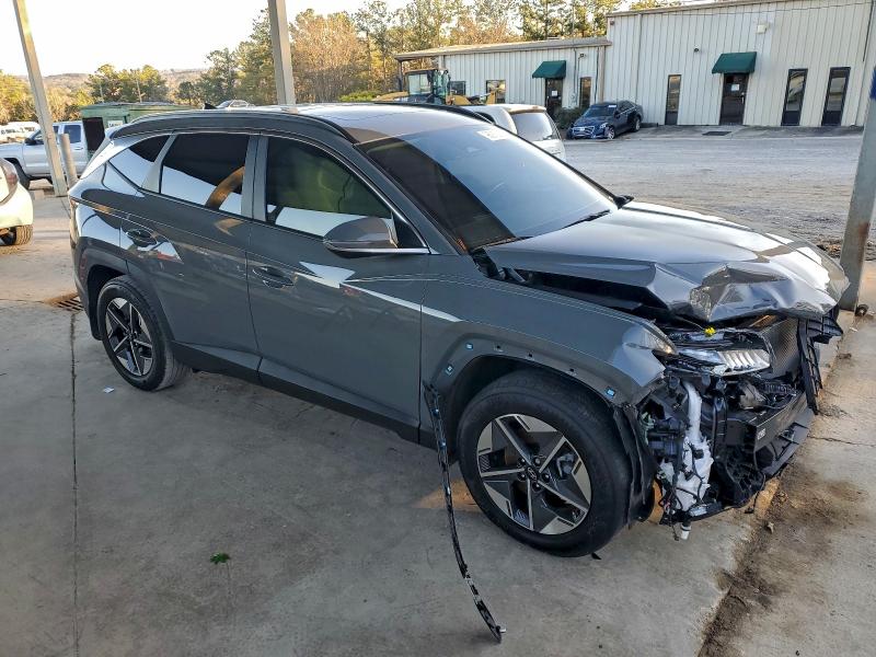 Фото 4 - HYUNDAI TUCSON