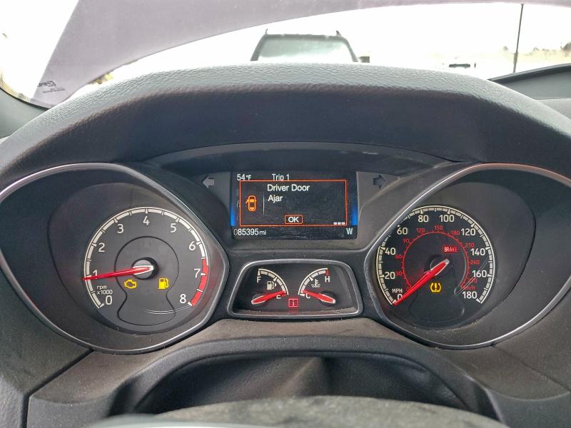 Фото 9 - FORD FOCUS