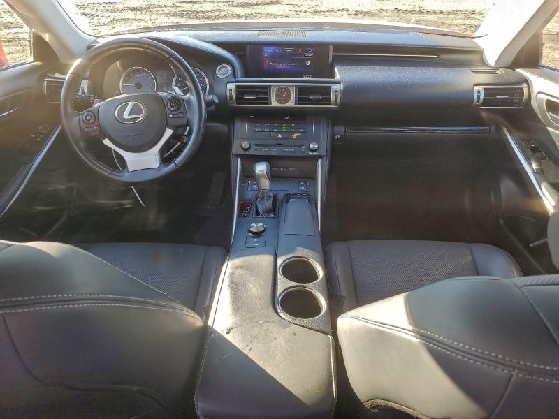 Фото 8 - LEXUS IS