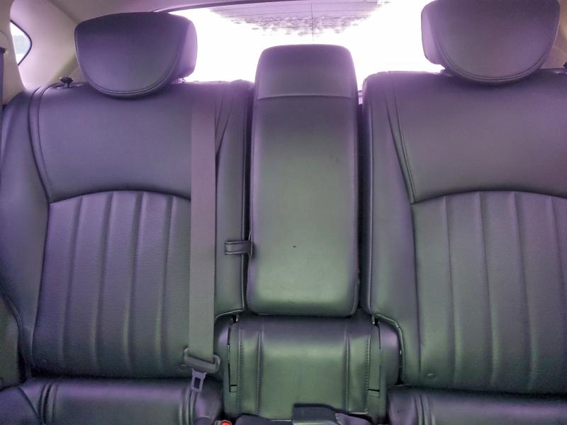 Фото 10 - INFINITI QX50