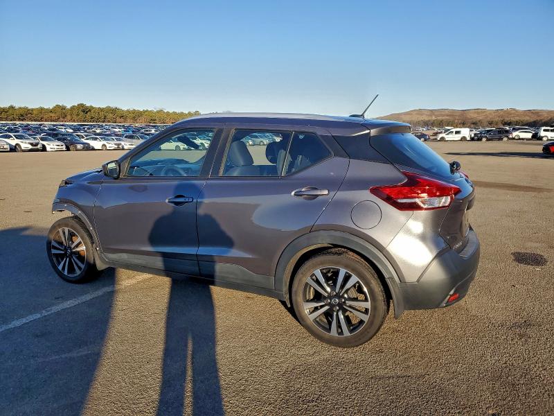 Фото 2 - NISSAN KICKS