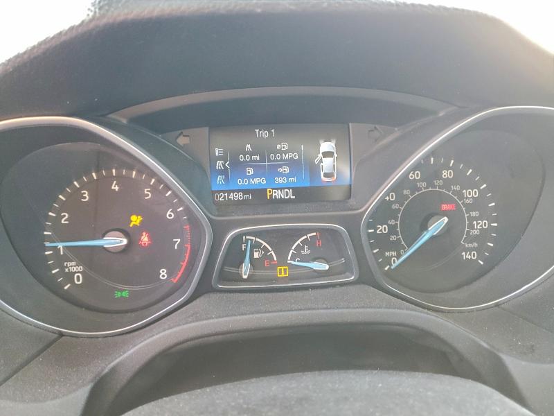 Фото 9 - FORD FOCUS