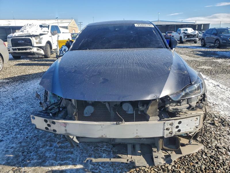 Фото 5 - LEXUS IS