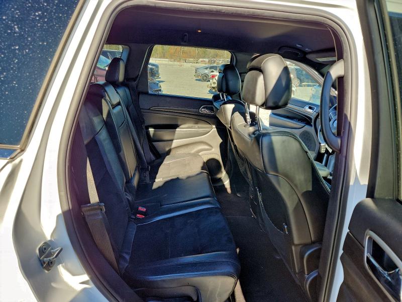 Фото 11 - JEEP GRAND CHER