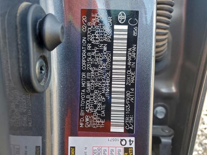 Фото 12 - TOYOTA C-HR