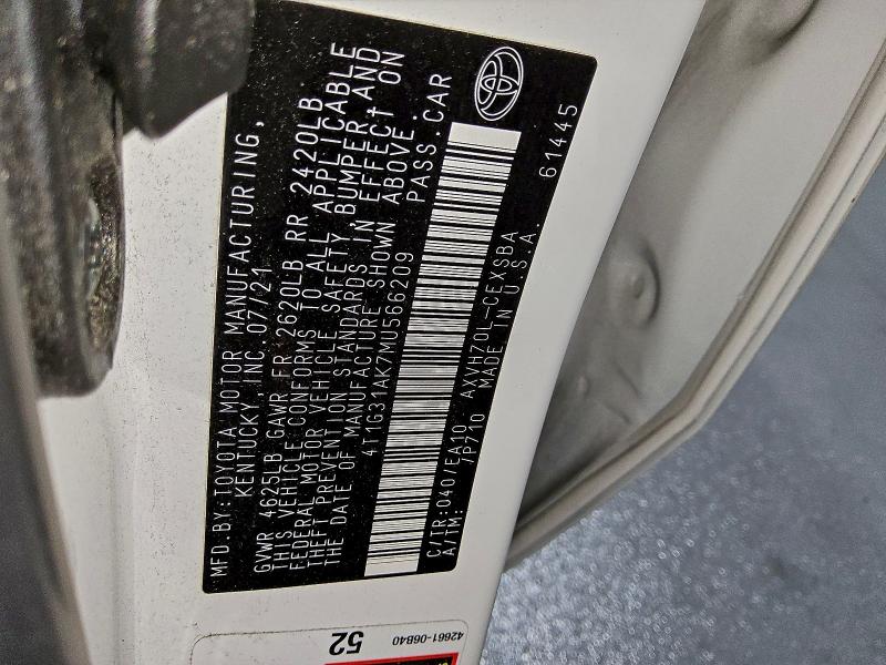 Фото 12 - TOYOTA CAMRY