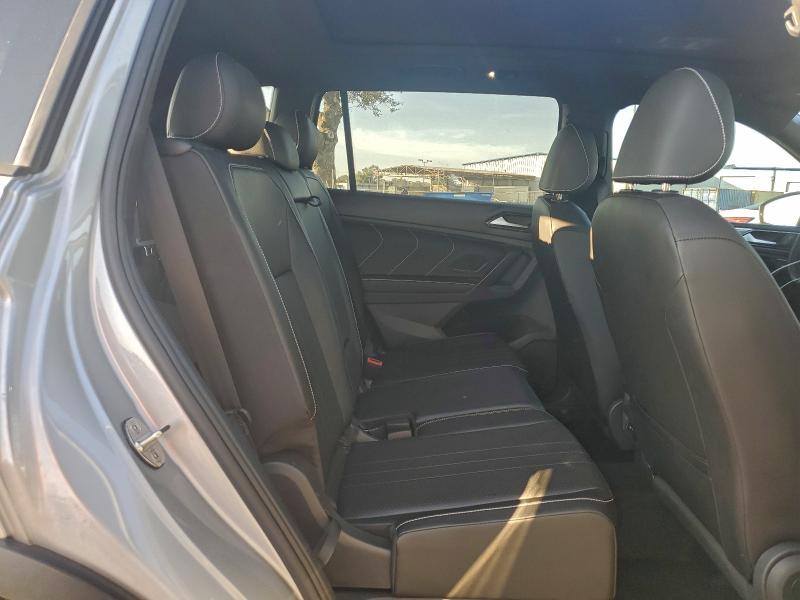 Фото 11 - VOLKSWAGEN TIGUAN