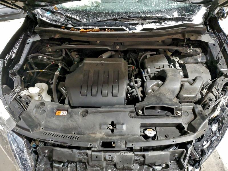 Фото 12 - MITSUBISHI ECLIPSE