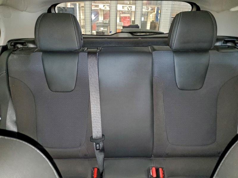 Фото 10 - BUICK ENCORE